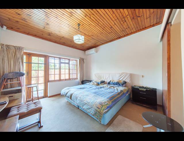 3 BEDROOM HOUSE FOR SALE IN BONZA BAY
